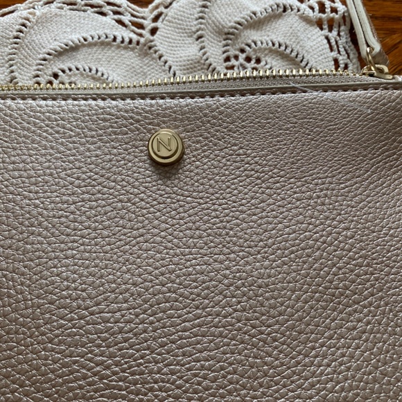 Naturalizer Wristlet - Picture 2 of 10